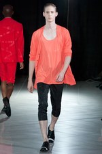 建築物の持つ力強さを幻想的に表現 - モルフィック(MOLFIC) 2012年春夏コレクション｜写真24