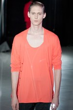 建築物の持つ力強さを幻想的に表現 - モルフィック(MOLFIC) 2012年春夏コレクション｜写真25