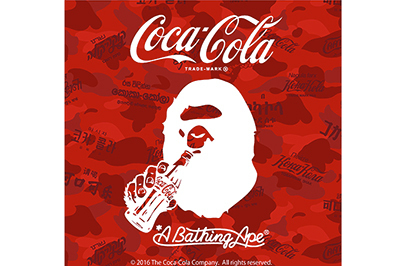 コカ・コーラ×ベイプ カプセルコレクション - 世界中のロゴが新しいカモフラージュ柄になって登場