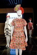 フラワープリントで活力溢れる新時代の女性像を表現 - アンベル(AMBELL) 2012年春夏コレクション｜写真12