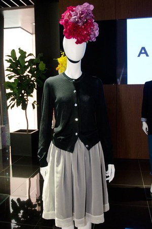 フラワープリントで活力溢れる新時代の女性像を表現 - アンベル(AMBELL) 2012年春夏コレクション｜写真20