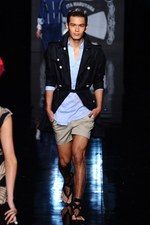 今夜もとびっきりのドレスでLet's Party!! - ケイタ マルヤマ(KEITA MARUYAMA) 2012年春夏コレクション｜写真10