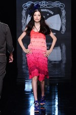 今夜もとびっきりのドレスでLet's Party!! - ケイタ マルヤマ(KEITA MARUYAMA) 2012年春夏コレクション｜写真22