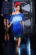 今夜もとびっきりのドレスでLet's Party!! - ケイタ マルヤマ(KEITA MARUYAMA) 2012年春夏コレクション｜写真28