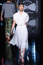 今夜もとびっきりのドレスでLet's Party!! - ケイタ マルヤマ(KEITA MARUYAMA) 2012年春夏コレクション｜写真60