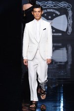 今夜もとびっきりのドレスでLet's Party!! - ケイタ マルヤマ(KEITA MARUYAMA) 2012年春夏コレクション｜写真79