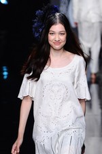 今夜もとびっきりのドレスでLet's Party!! - ケイタ マルヤマ(KEITA MARUYAMA) 2012年春夏コレクション｜写真81