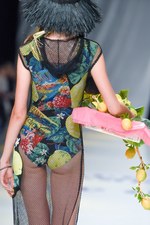 トクコ・プルミエヴォル 2017年春夏コレクション - コートダジュールの空気や文化を洋服に｜写真2