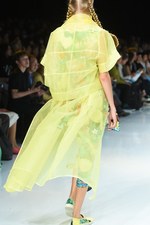 トクコ・プルミエヴォル 2017年春夏コレクション - コートダジュールの空気や文化を洋服に｜写真13