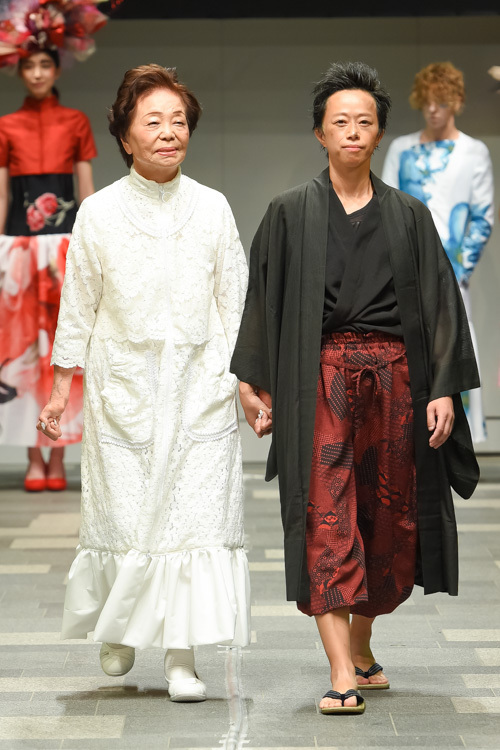 テンボ 2017年春夏コレクション - ハンセン病の苦悩は、未来に続く希望へとつながる | 写真