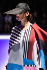 ヒロコ コシノ17年春夏コレクション - “あたりまえ”への挑戦を、キュビスムとスポーツで｜写真14