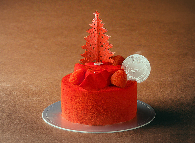 カファレルからクリスマスリースをモチーフにしたケーキ、3種の果実が香るスイーツも | 写真