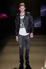 東コレのフィナーレをドクロで飾った - マスターマインド・ジャパン(mastermind JAPAN) 2012年春夏コレクション｜写真102