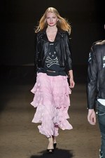 東コレのフィナーレをドクロで飾った - マスターマインド・ジャパン(mastermind JAPAN) 2012年春夏コレクション｜写真104