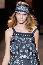 東コレのフィナーレをドクロで飾った - マスターマインド・ジャパン(mastermind JAPAN) 2012年春夏コレクション｜写真40