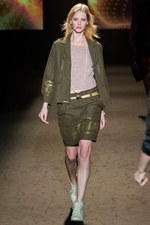 東コレのフィナーレをドクロで飾った - マスターマインド・ジャパン(mastermind JAPAN) 2012年春夏コレクション｜写真42