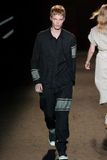 東コレのフィナーレをドクロで飾った - マスターマインド・ジャパン(mastermind JAPAN) 2012年春夏コレクション｜写真77