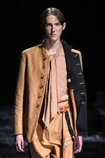 ベッドフォード 2017年春夏コレクション - 戦場を踊るように駆ける、陰鬱な気持ちが生んだ美学｜写真7