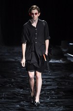 ベッドフォード 2017年春夏コレクション - 戦場を踊るように駆ける、陰鬱な気持ちが生んだ美学｜写真17