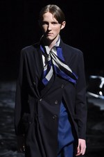 ベッドフォード 2017年春夏コレクション - 戦場を踊るように駆ける、陰鬱な気持ちが生んだ美学｜写真20