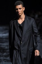 ベッドフォード 2017年春夏コレクション - 戦場を踊るように駆ける、陰鬱な気持ちが生んだ美学｜写真35