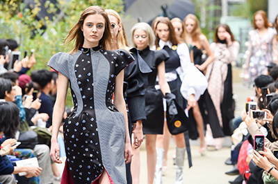 アキコアオキ 2017年春夏 ウィメンズ コレクション