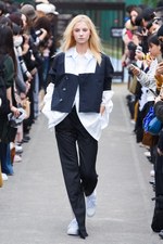 ケイスケヨシダ 2017年春夏コレクション - メンズ服のディテールをフェミニンに昇華｜写真5