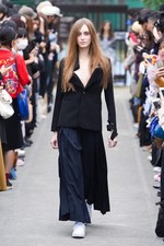 ケイスケヨシダ 2017年春夏コレクション - メンズ服のディテールをフェミニンに昇華｜写真9