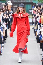 ケイスケヨシダ 2017年春夏コレクション - メンズ服のディテールをフェミニンに昇華｜写真26