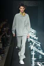 プラスチックトーキョー17年春夏コレクション - フォーマルウェアを解体、再構築｜写真32