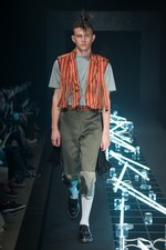 プラスチックトーキョー17年春夏コレクション - フォーマルウェアを解体、再構築｜写真48