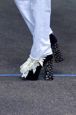 ミキオサカベ 2017年春夏コレクション - 混じり合うはずのない時代の交差｜写真4