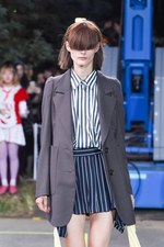 ミキオサカベ 2017年春夏コレクション - 混じり合うはずのない時代の交差｜写真23