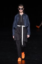 ネーム 2017年春夏コレクション - ノスタルジーに色彩を乗せて、自由な若者の柔らかな着こなし｜写真3