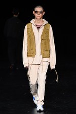 ネーム 2017年春夏コレクション - ノスタルジーに色彩を乗せて、自由な若者の柔らかな着こなし｜写真7