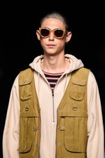 ネーム 2017年春夏コレクション - ノスタルジーに色彩を乗せて、自由な若者の柔らかな着こなし｜写真8