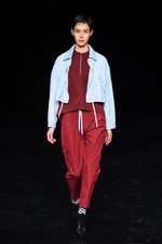 ネーム 2017年春夏コレクション - ノスタルジーに色彩を乗せて、自由な若者の柔らかな着こなし｜写真12