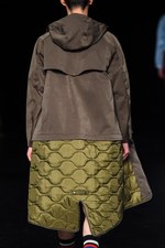 ネーム 2017年春夏コレクション - ノスタルジーに色彩を乗せて、自由な若者の柔らかな着こなし｜写真16