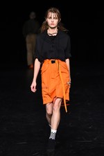 ネーム 2017年春夏コレクション - ノスタルジーに色彩を乗せて、自由な若者の柔らかな着こなし｜写真23