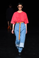 ネーム 2017年春夏コレクション - ノスタルジーに色彩を乗せて、自由な若者の柔らかな着こなし｜写真46