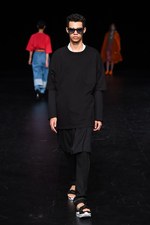 ネーム 2017年春夏コレクション - ノスタルジーに色彩を乗せて、自由な若者の柔らかな着こなし｜写真48