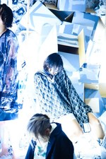 バルムング 2017年春夏コレクション - 混濁した‟灰色”の世界に現れる現代の遊び場｜写真67