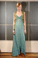 自由なミックス感でつくる夏のストライプスタイル - ZUCCa(ズッカ) 2012年春夏コレクション｜写真38