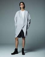 アトウ 2017年春夏コレクション - 歯向いながら、自分らしさを生み出す｜写真2