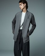 アトウ 2017年春夏コレクション - 歯向いながら、自分らしさを生み出す｜写真8