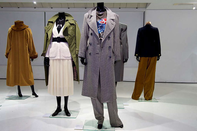イヴ・サンローランのヴィンテージ×ユナイテッドアローズ、融合型ファッション展を東京・銀座で | 写真