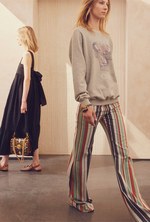 クロエ 2017年春コレクション - ふわりと泳ぐように揺れる春色ドレスに魅せられて｜写真29