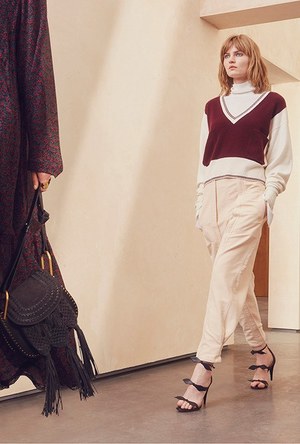 クロエ 2017年春コレクション - ふわりと泳ぐように揺れる春色ドレスに魅せられて｜写真10
