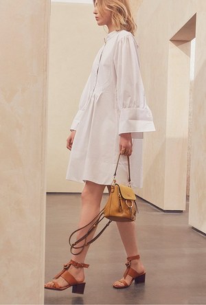 クロエ 2017年春コレクション - ふわりと泳ぐように揺れる春色ドレスに魅せられて｜写真23