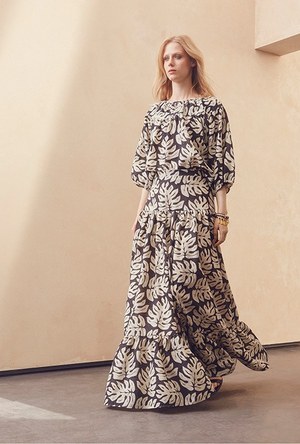 クロエ 2017年春コレクション - ふわりと泳ぐように揺れる春色ドレスに魅せられて｜写真32